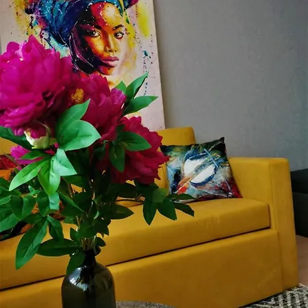 Sky Old Town 아파트